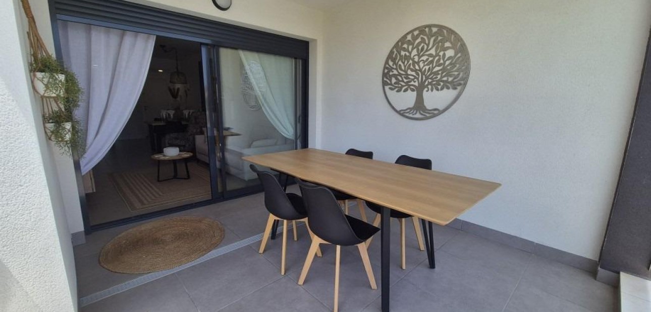 Venta - Apartamento / piso -
Orihuela Costa - Villamartin