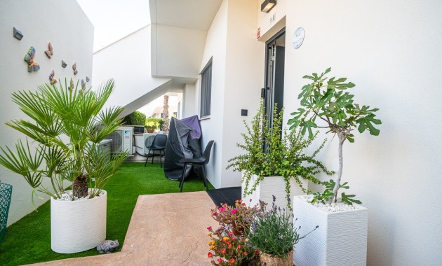Venta - 1. Apartment / flat -
Pilar de la Horadada - Lo Romero Golf