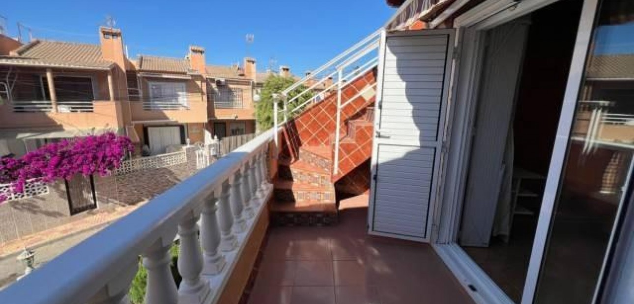 Venta - Terraced house -
Torrevieja - La Siesta - El Salado - Torreta