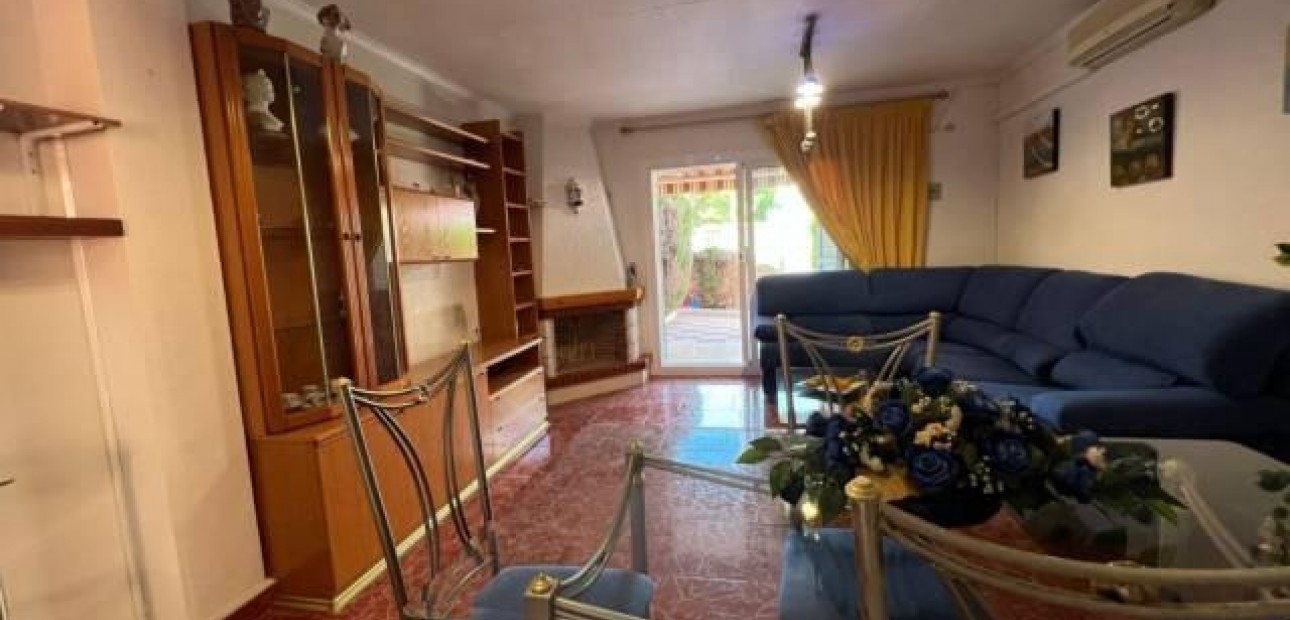 Venta - Terraced house -
Torrevieja - La Siesta - El Salado - Torreta