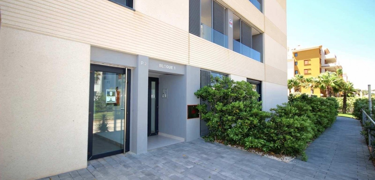 Herverkoop - Appartement / flat -
Torrevieja - Punta prima