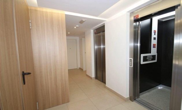 Herverkoop - Appartement / flat -
Torrevieja - Punta prima