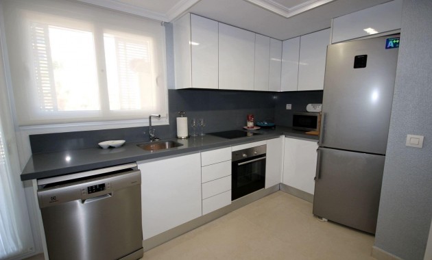 Herverkoop - Appartement / flat -
Torrevieja - Punta prima