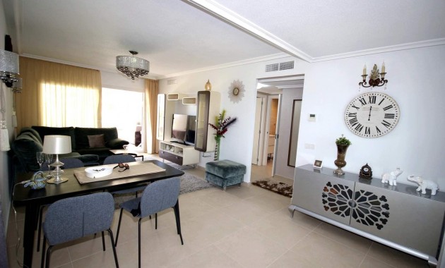 Herverkoop - Appartement / flat -
Torrevieja - Punta prima