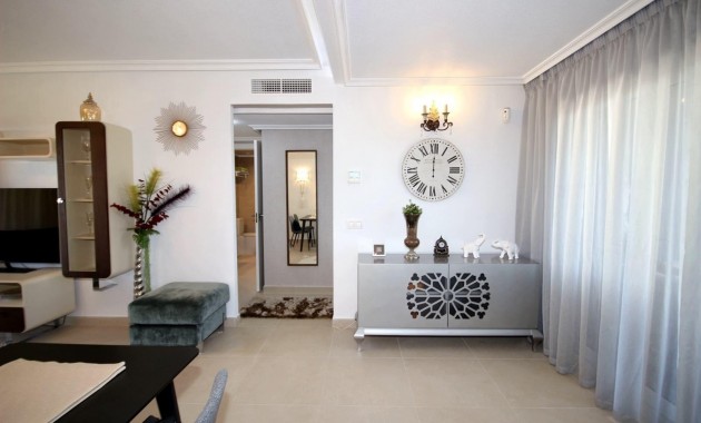 Herverkoop - Appartement / flat -
Torrevieja - Punta prima