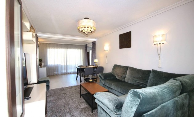 Herverkoop - Appartement / flat -
Torrevieja - Punta prima