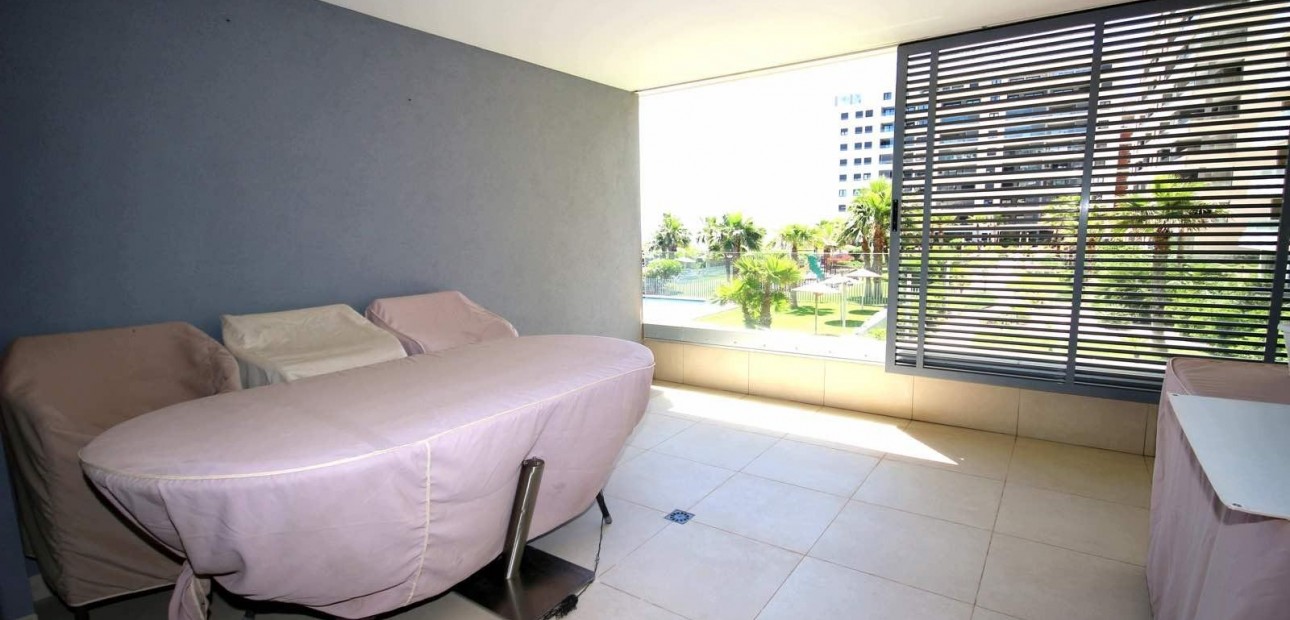 Herverkoop - Appartement / flat -
Torrevieja - Punta prima