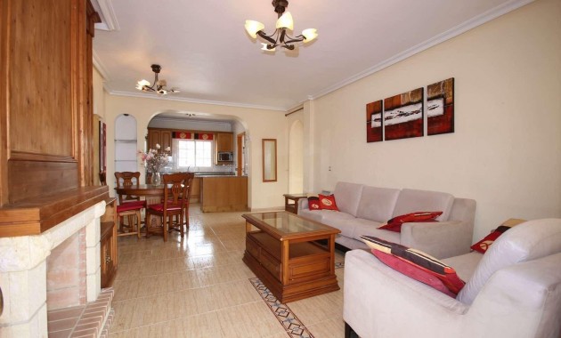 Herverkoop - House -
Guardamar del Segura - Urb el raso