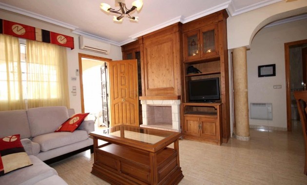 Herverkoop - House -
Guardamar del Segura - Urb el raso