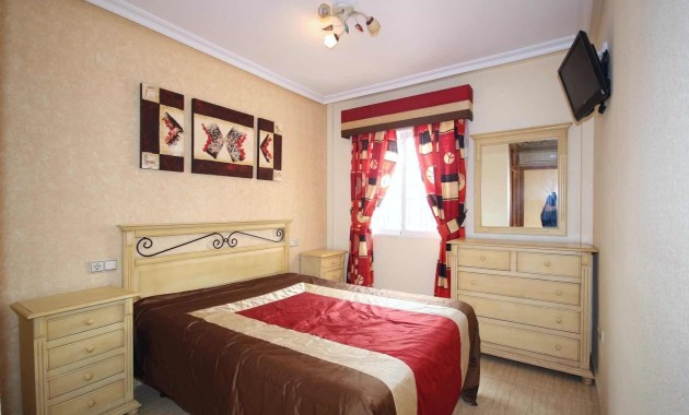 Herverkoop - House -
Guardamar del Segura - Urb el raso