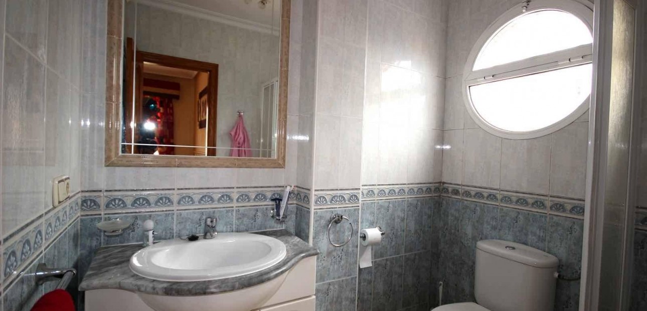 Herverkoop - House -
Guardamar del Segura - Urb el raso