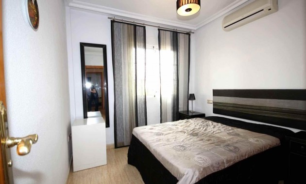 Herverkoop - House -
Guardamar del Segura - Urb el raso