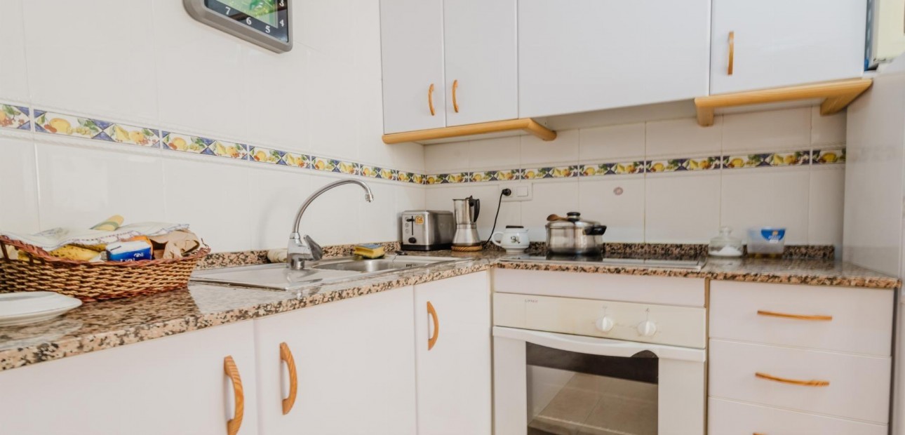 Venta - Apartamento / piso -
Torrevieja - Playa de los locos