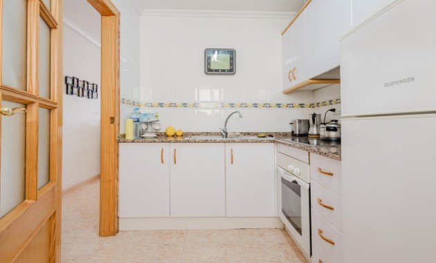 Venta - Apartamento / piso -
Torrevieja - Playa de los locos