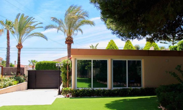 Herverkoop - Villa -
Ciudad quesada - Costa blanca sur