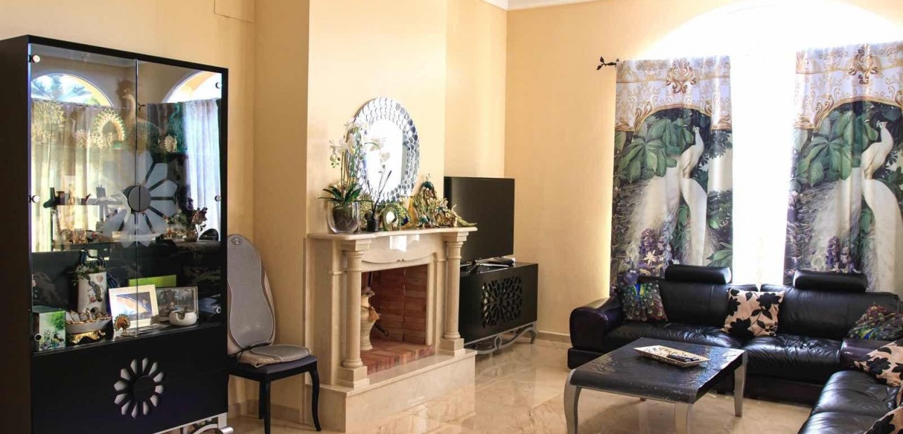 Herverkoop - Villa -
Ciudad quesada - Costa blanca sur