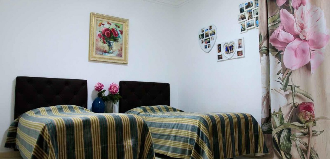 Herverkoop - Villa -
Ciudad quesada - Costa blanca sur