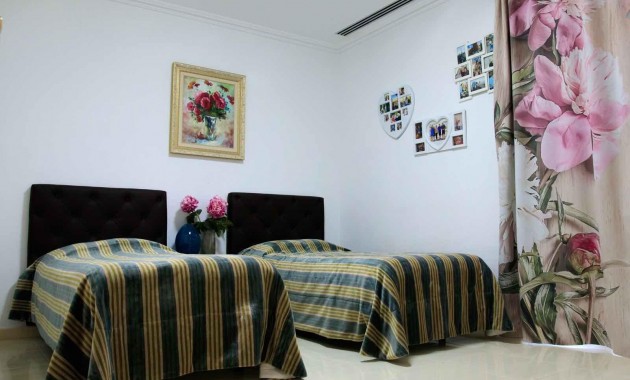 Herverkoop - Villa -
Ciudad quesada - Costa blanca sur