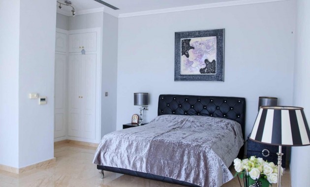 Herverkoop - Villa -
Ciudad quesada - Costa blanca sur