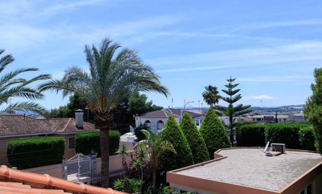 Herverkoop - Villa -
Ciudad quesada - Costa blanca sur
