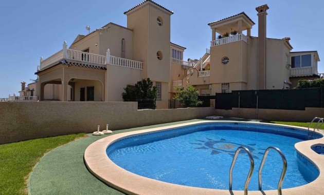 Herverkoop - House -
Orihuela Costa - Lomas de Cabo Roig-Los Dolses