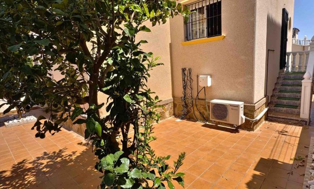 Herverkoop - House -
Orihuela Costa - Lomas de Cabo Roig-Los Dolses