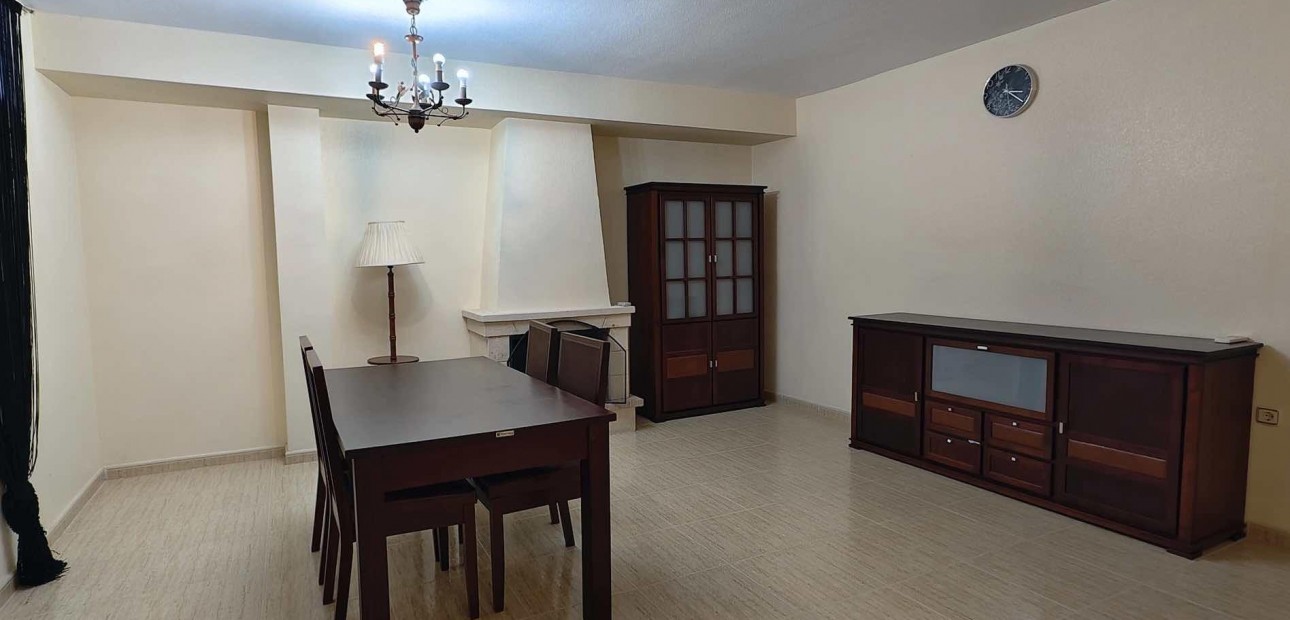 Herverkoop - House -
Orihuela Costa - Lomas de Cabo Roig-Los Dolses