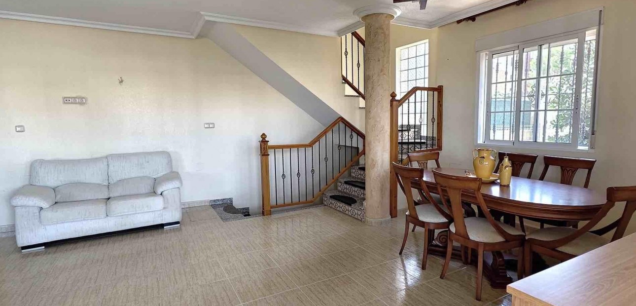 Herverkoop - House -
Orihuela Costa - Lomas de Cabo Roig-Los Dolses