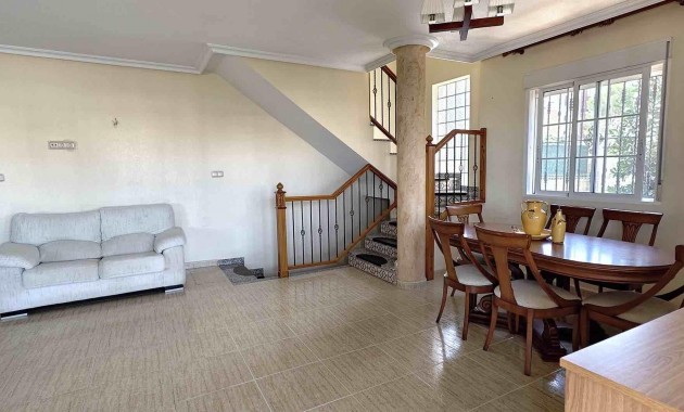 Herverkoop - House -
Orihuela Costa - Lomas de Cabo Roig-Los Dolses