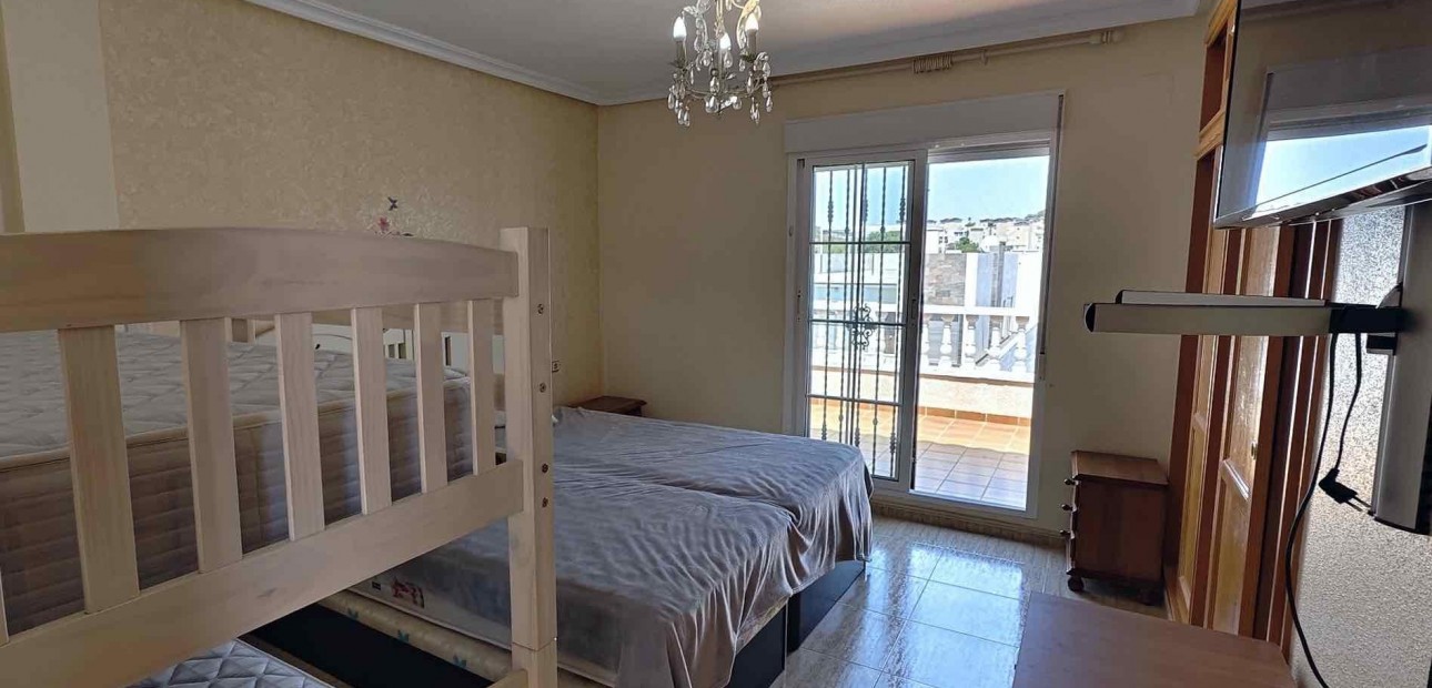 Herverkoop - House -
Orihuela Costa - Lomas de Cabo Roig-Los Dolses