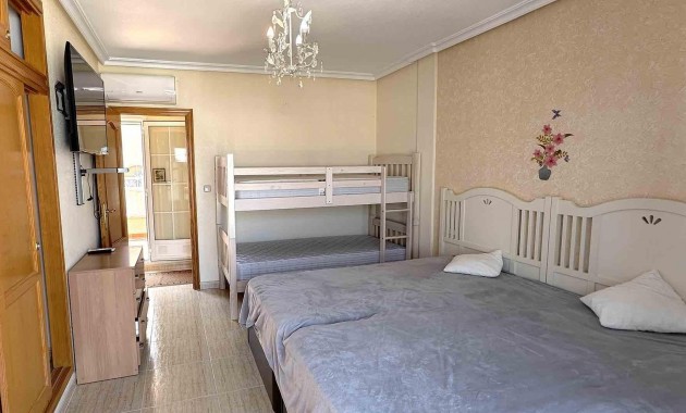 Herverkoop - House -
Orihuela Costa - Lomas de Cabo Roig-Los Dolses