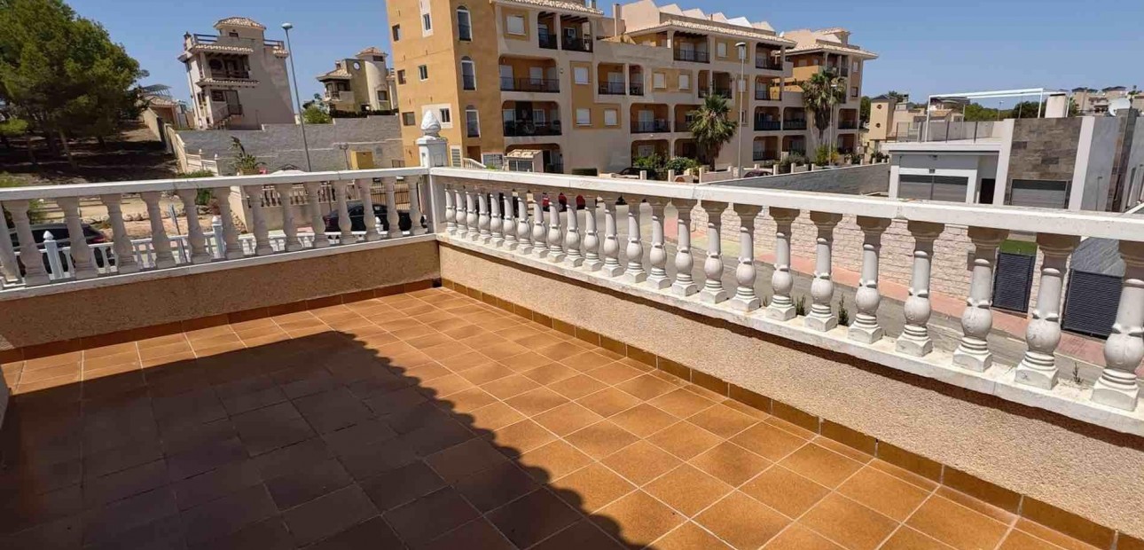Herverkoop - House -
Orihuela Costa - Lomas de Cabo Roig-Los Dolses