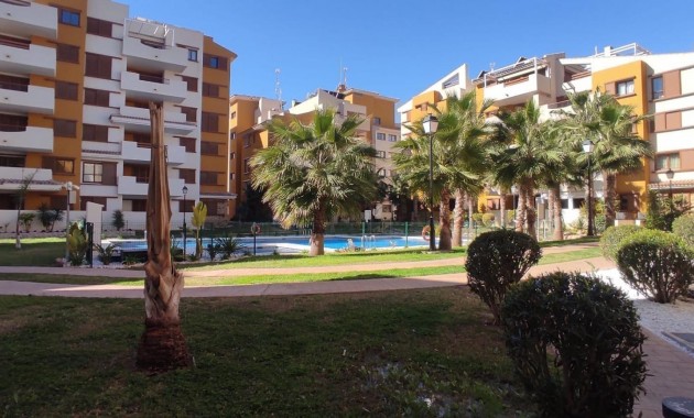 Venta - Apartamento / piso -
Orihuela Costa - Lomas de Cabo Roig-Los Dolses