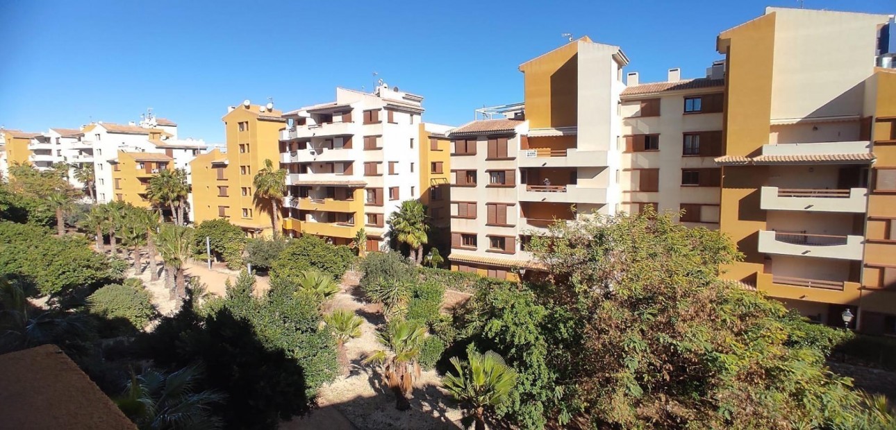 Venta - Apartamento / piso -
Orihuela Costa - Lomas de Cabo Roig-Los Dolses