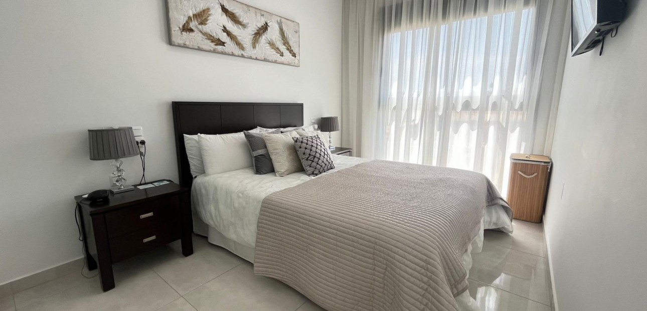 Herverkoop - Penthouse -
Orihuela Costa - Lomas de Cabo Roig-Los Dolses