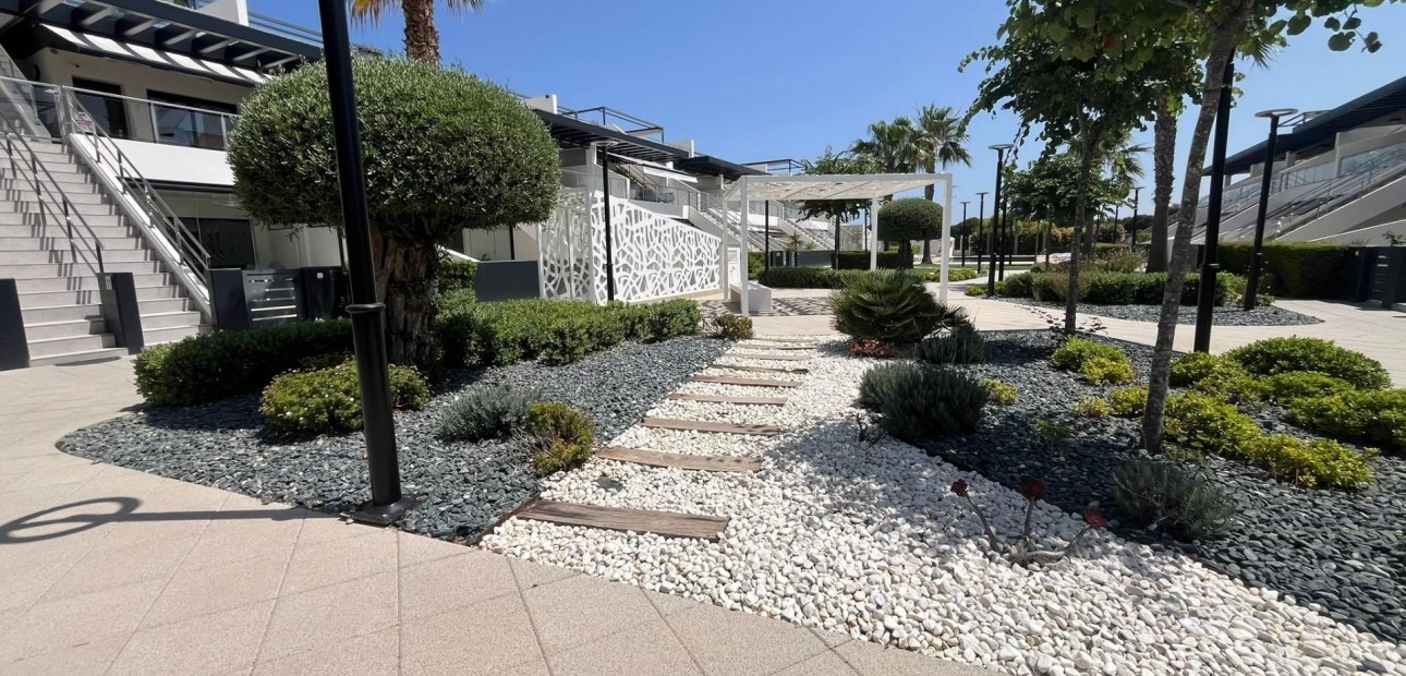 Herverkoop - Penthouse -
Orihuela Costa - Lomas de Cabo Roig-Los Dolses