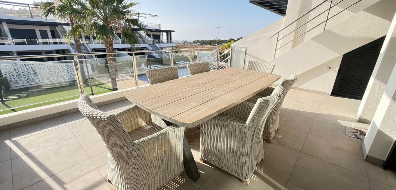 Herverkoop - Penthouse -
Orihuela Costa - Lomas de Cabo Roig-Los Dolses
