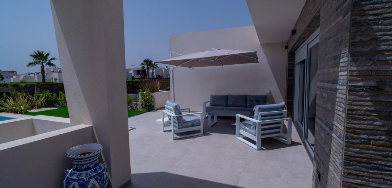 Herverkoop - Villa -
Algorfa - Comunidad valenciana