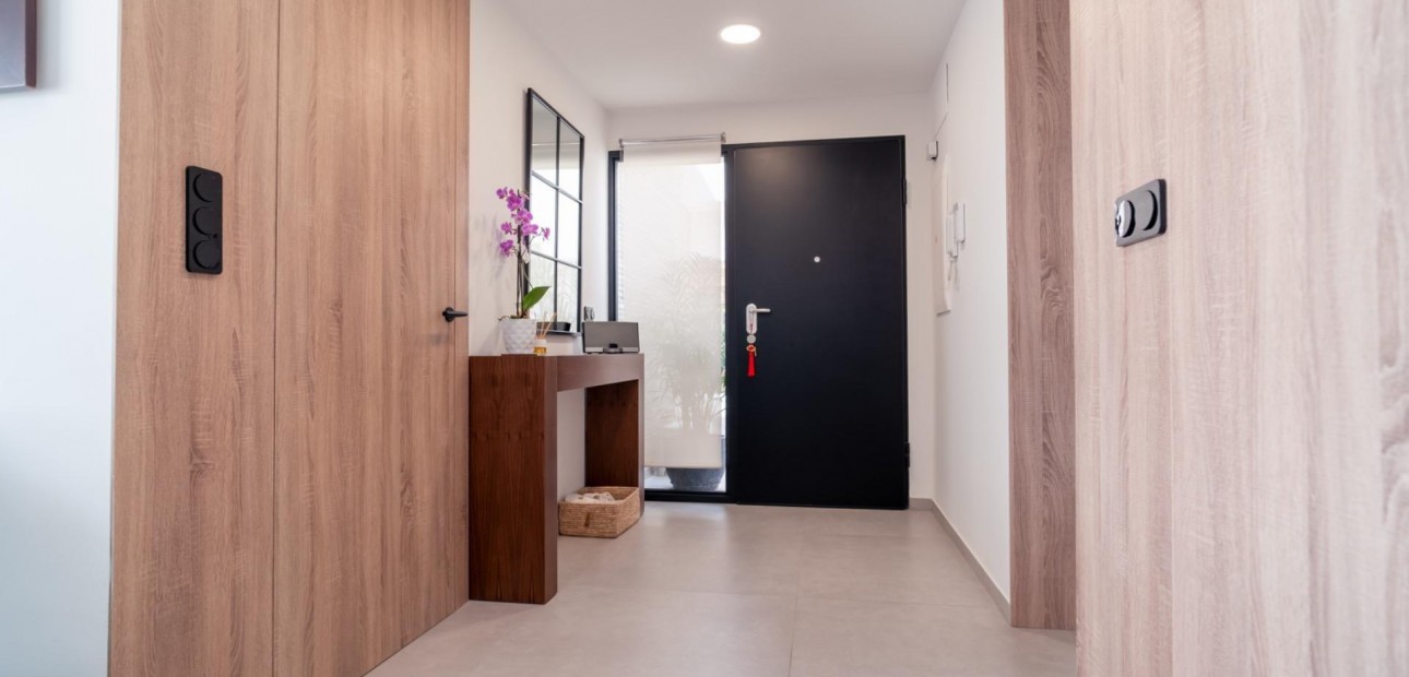 Herverkoop - Villa -
Algorfa - Comunidad valenciana
