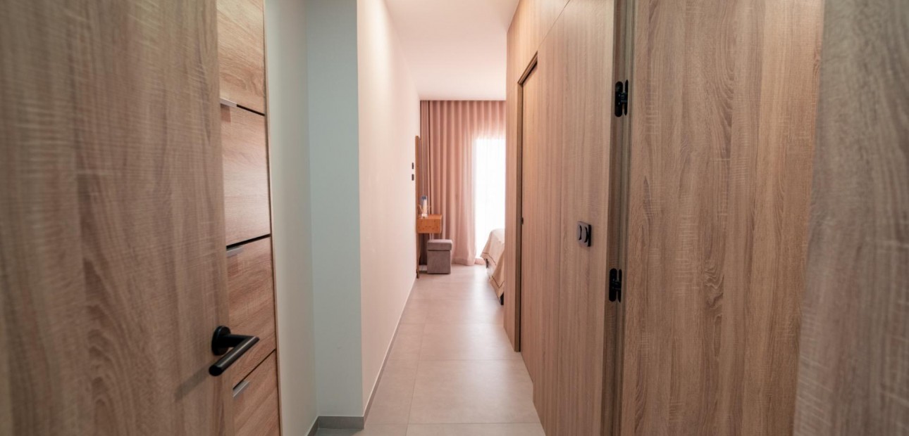 Herverkoop - Villa -
Algorfa - Comunidad valenciana
