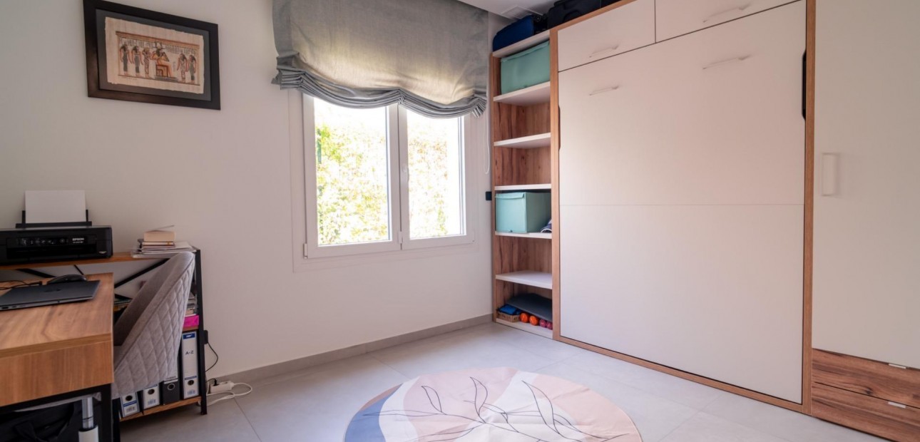 Herverkoop - Villa -
Algorfa - Comunidad valenciana