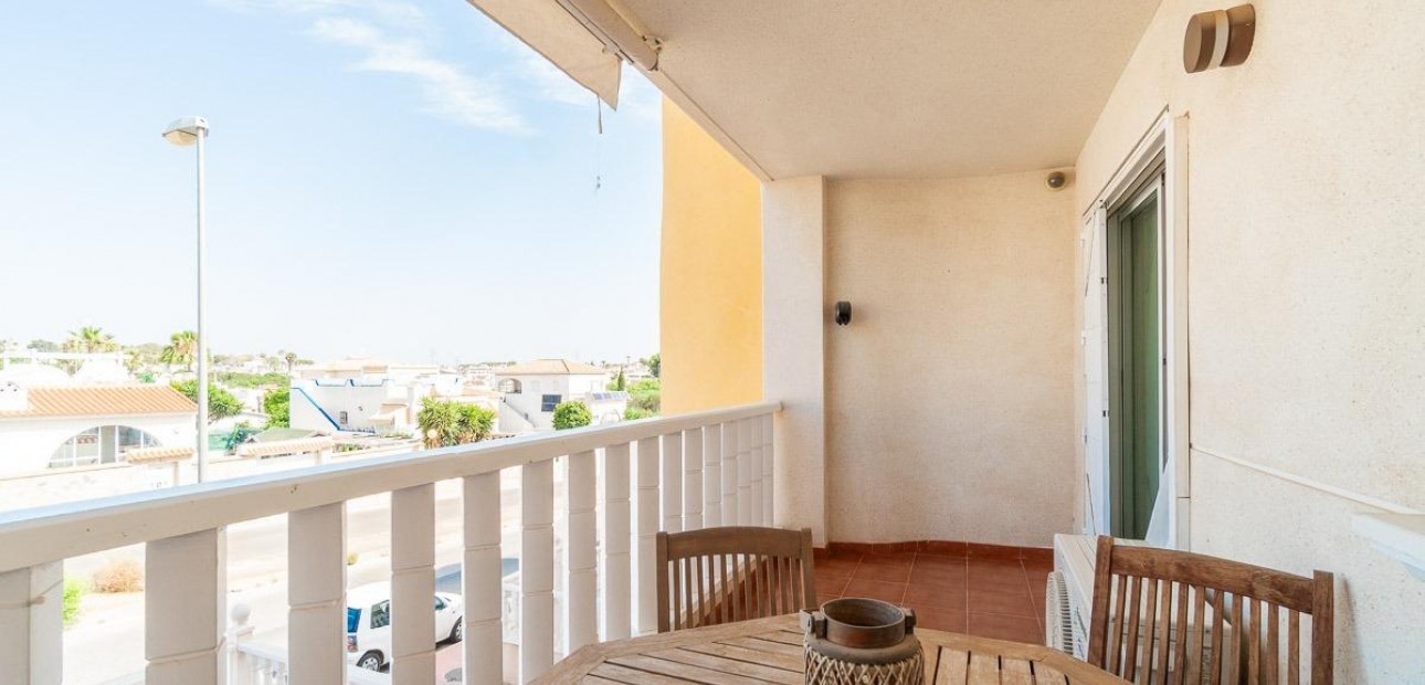 Venta - Apartamento / piso -
Orihuela Costa - Villamartín-Las Filipinas