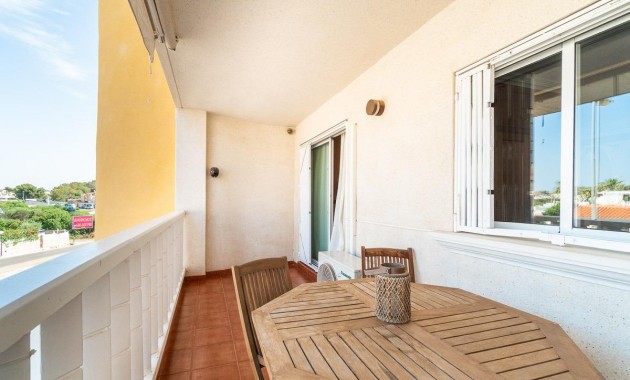 Venta - Apartamento / piso -
Orihuela Costa - Villamartín-Las Filipinas
