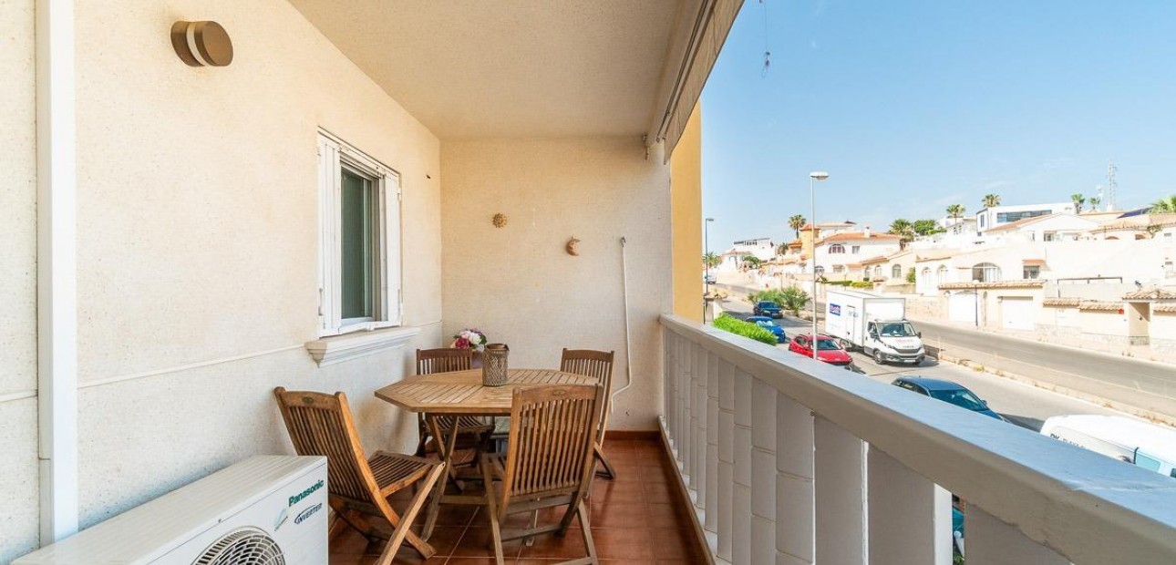 Venta - Apartamento / piso -
Orihuela Costa - Villamartín-Las Filipinas