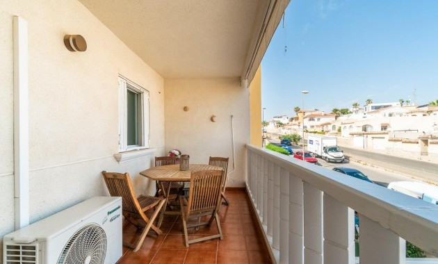 Venta - Apartamento / piso -
Orihuela Costa - Villamartín-Las Filipinas