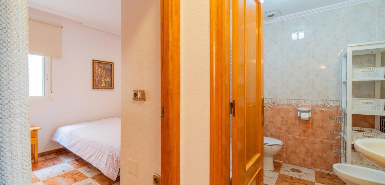 Venta - Apartamento / piso -
Orihuela Costa - Villamartín-Las Filipinas