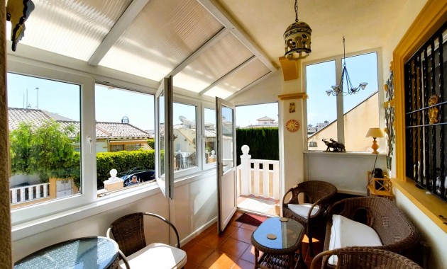 Herverkoop - Villa -
Orihuela Costa - Lomas de Cabo Roig-Los Dolses