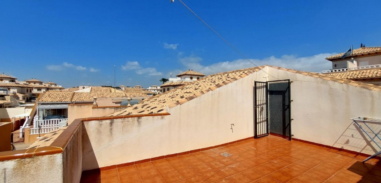 Herverkoop - Villa -
Orihuela Costa - Lomas de Cabo Roig-Los Dolses