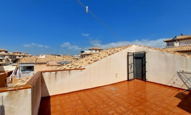 Herverkoop - Villa -
Orihuela Costa - Lomas de Cabo Roig-Los Dolses