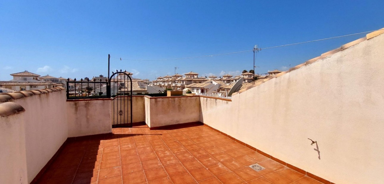 Herverkoop - Villa -
Orihuela Costa - Lomas de Cabo Roig-Los Dolses